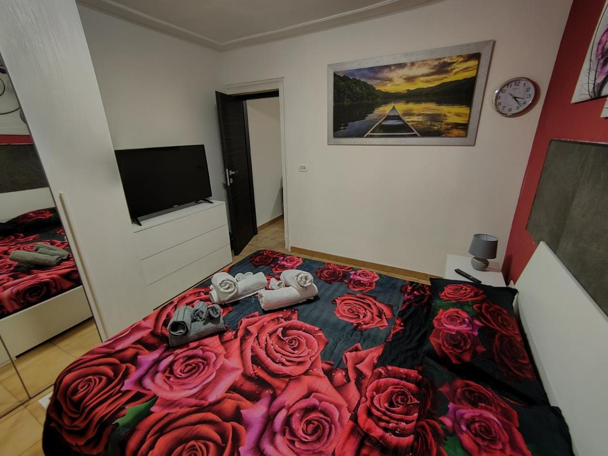 كاتانيا Piazza Verga Home المظهر الخارجي الصورة