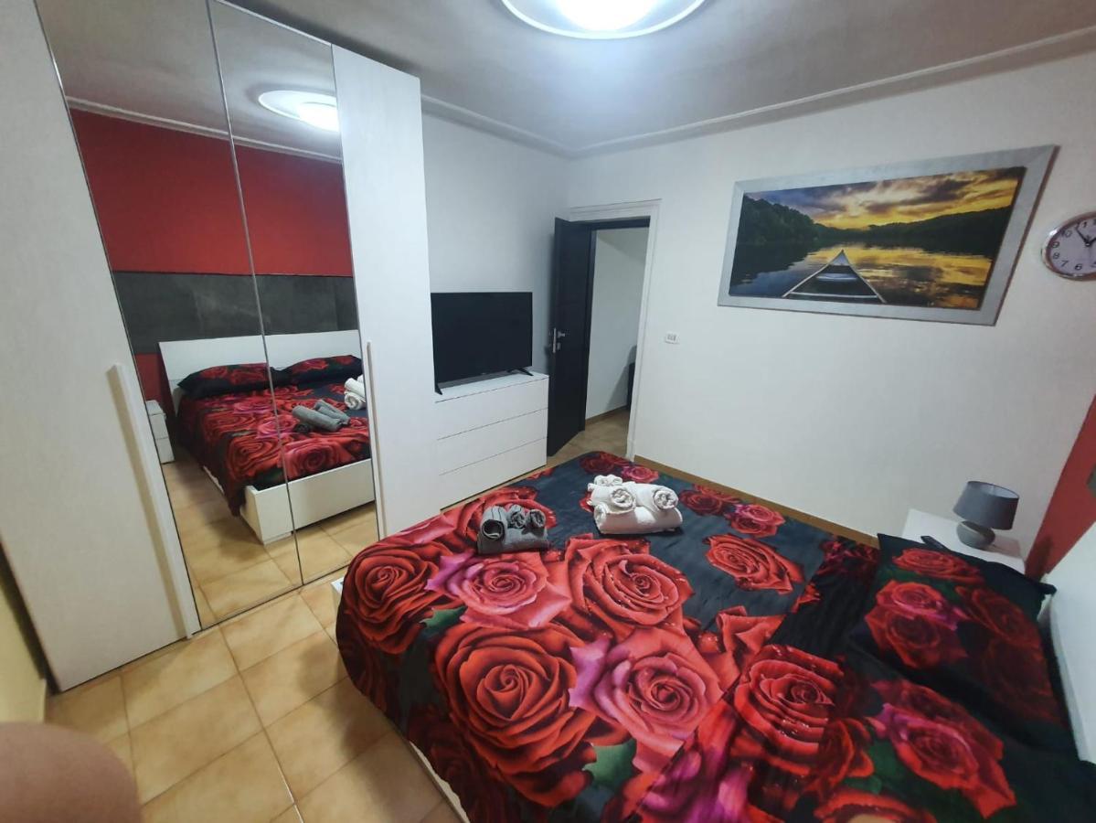 كاتانيا Piazza Verga Home المظهر الخارجي الصورة