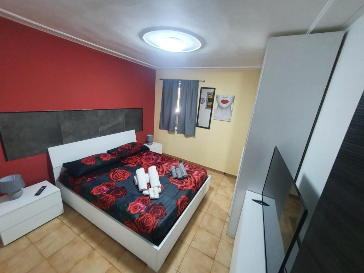 كاتانيا Piazza Verga Home المظهر الخارجي الصورة